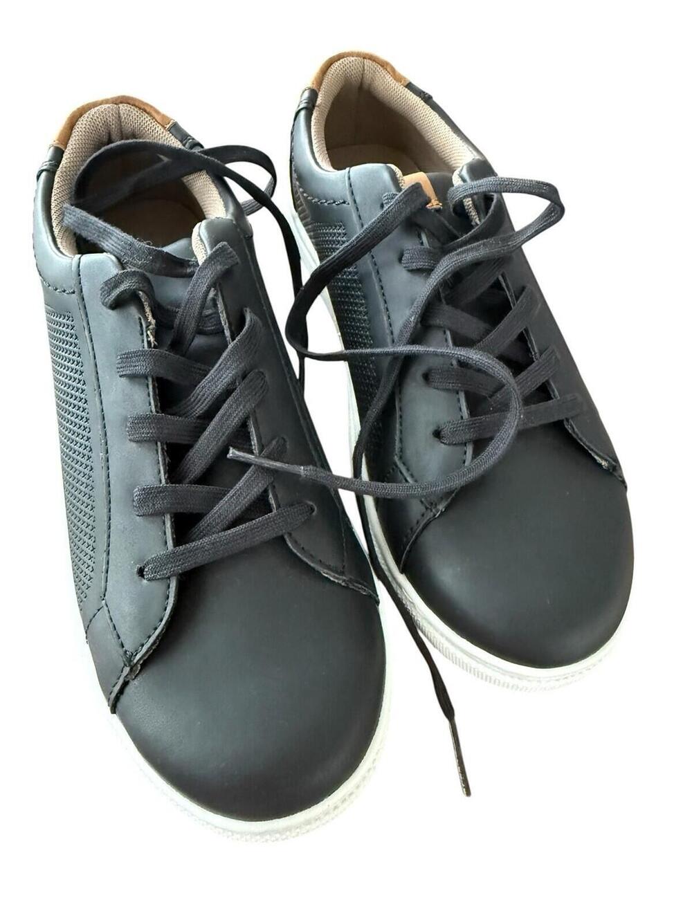 Falls Creek Sneakers Size 5 Never Been Worn Weston Black Faux Leather Upper